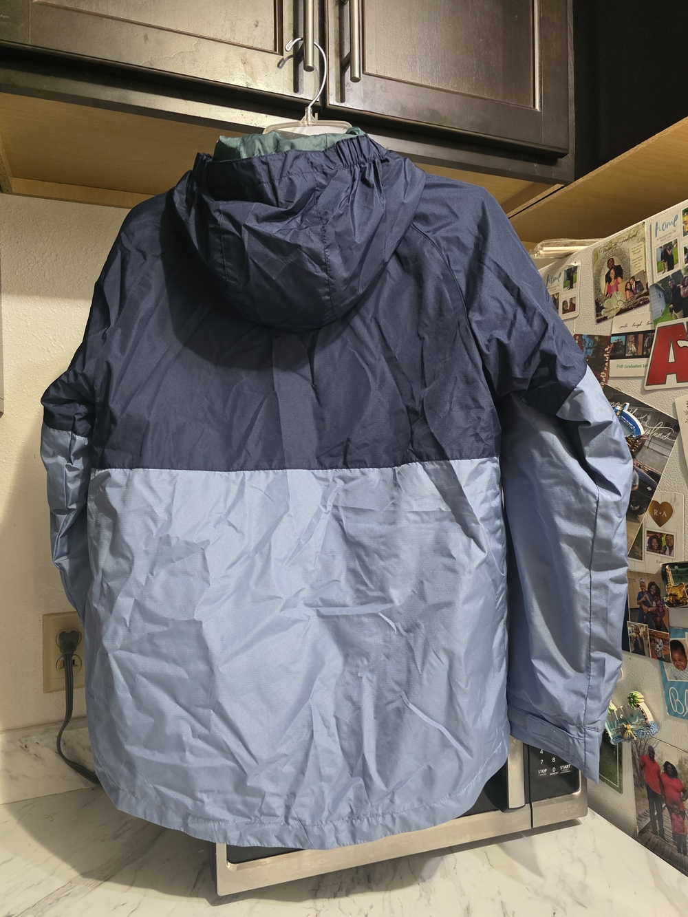Eddie Bauer Two-Tone Hooded Windbreaker in Navy & Light Blue Youth Boys 14/16 - Picture 10 of 12